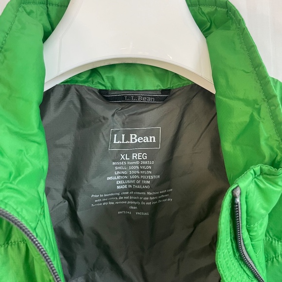 LL Bean Green Lightweight Primaloft Insulation Quilted Vest, XL - Picture 6 of 11